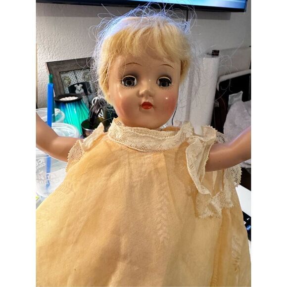 Vintage Doll Toni leather shoes dress under liner eyes work legs work 14 inch - Picture 2 of 15